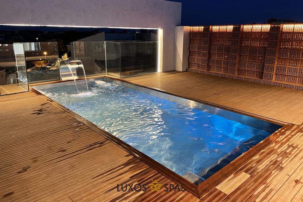 piscina terraza hotel
